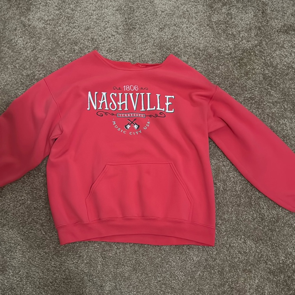 Nashville Tennessee crew neck